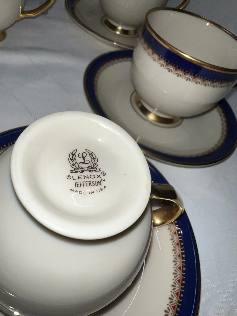 Lenox Presidential Collection Jefferson Footed Cup and Saucer 24K Gold Set of 7